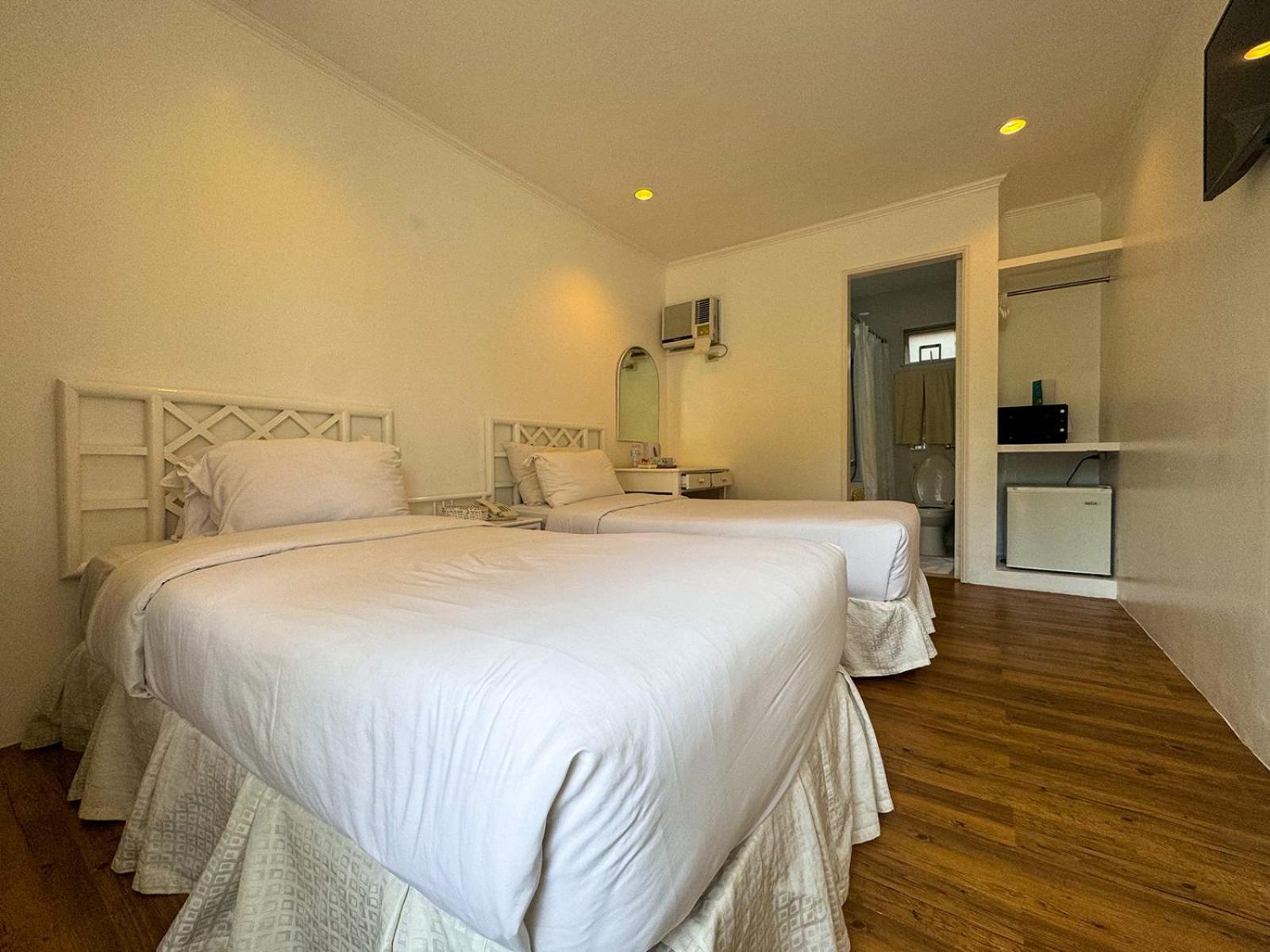 Pacific Cebu Resort Lapu-Lapu City Dış mekan fotoğraf